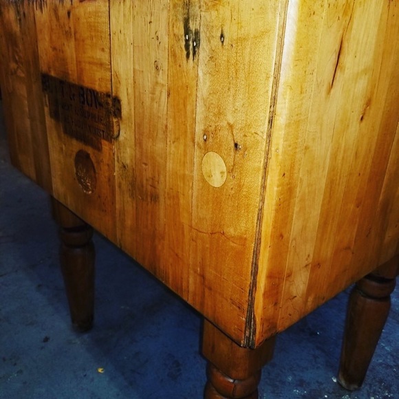 Antique Butcher Block - Picture 7 of 8